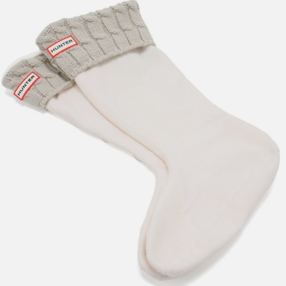 Hunter. NWT. Greige 6 Stitch Cable Tall Boot Socks. size L. - Picture 4 of 4